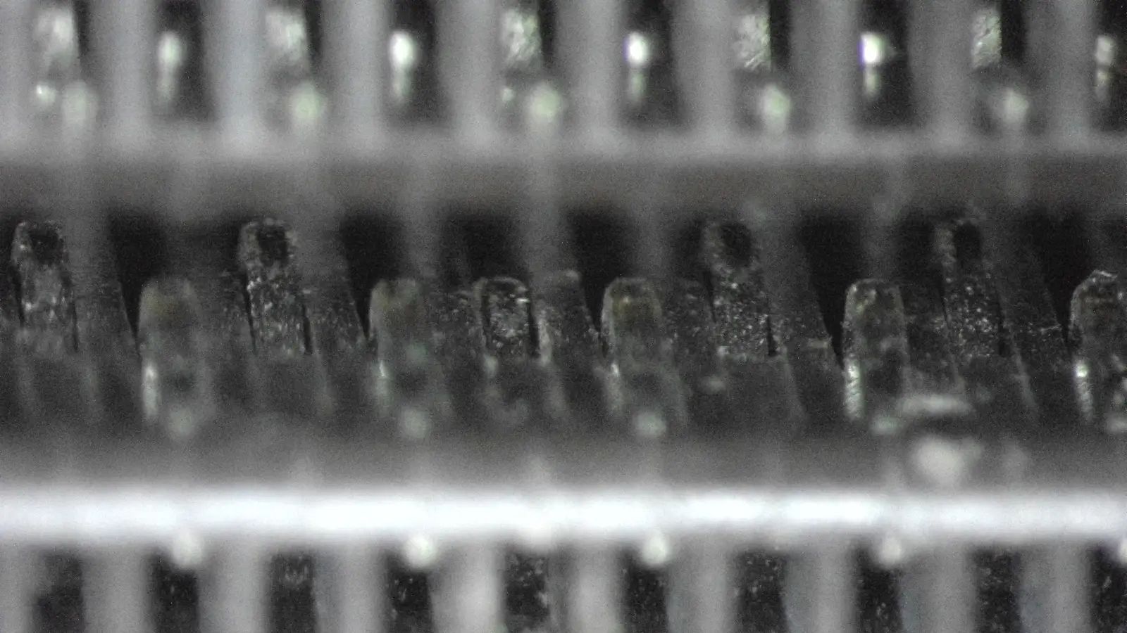 9-pin-b63-micro.jpg
